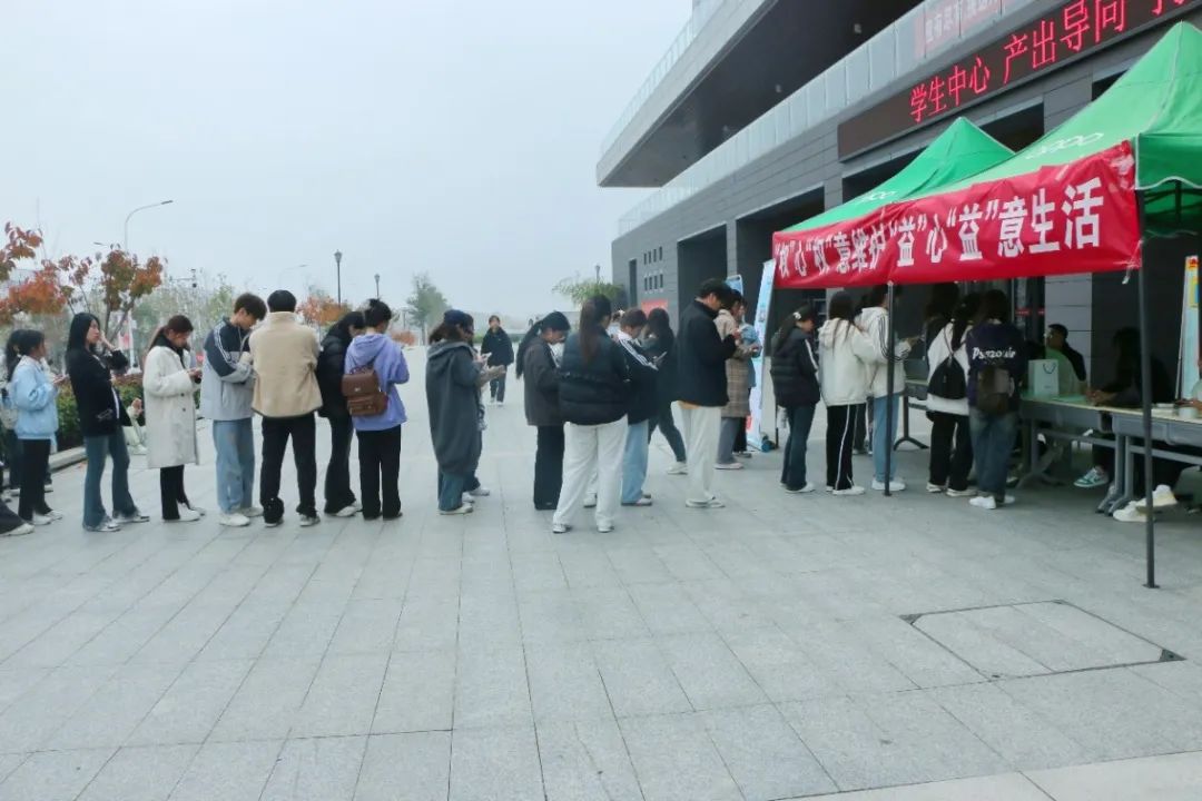1ae341.jpg